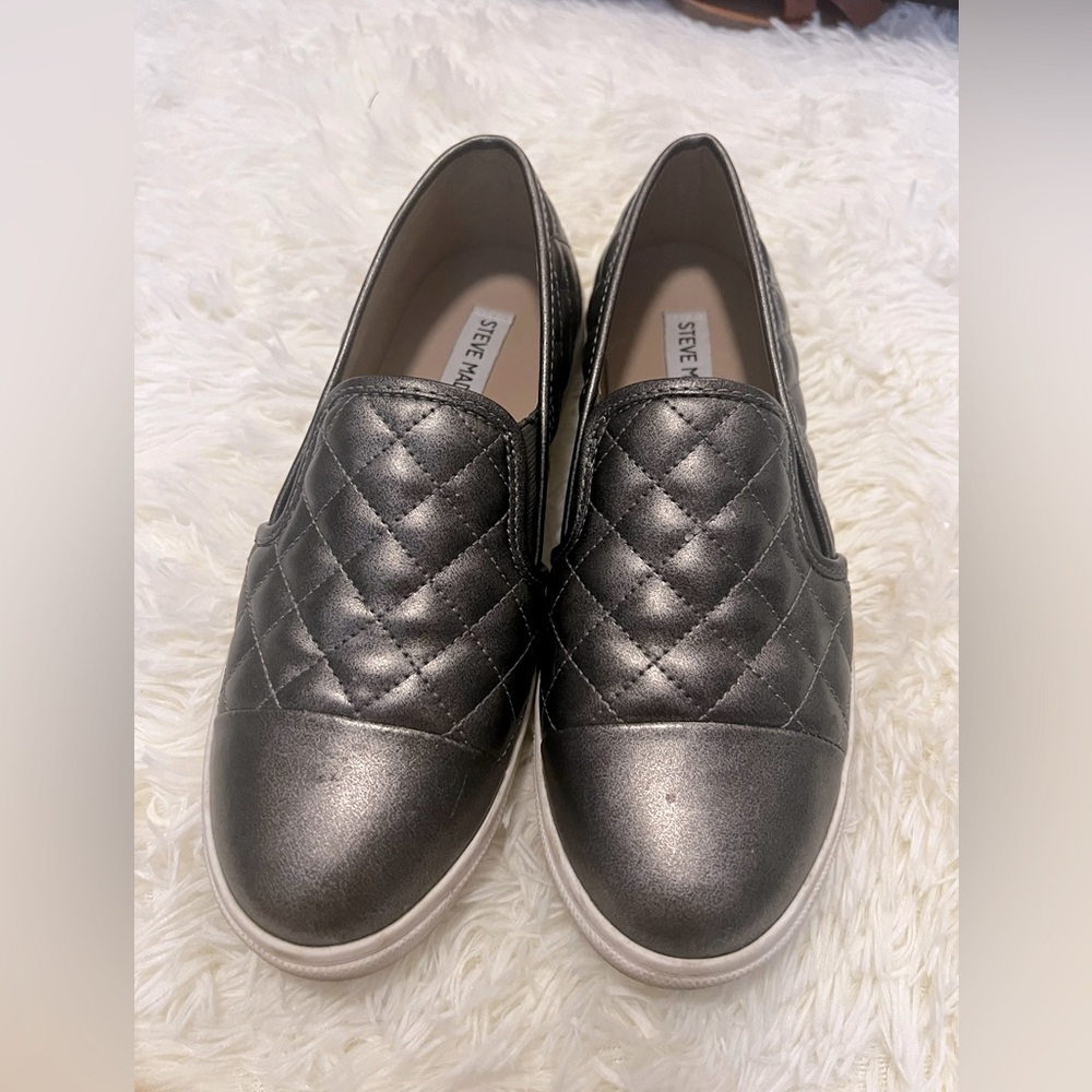Steve Madden flats